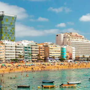deeplearn-las-palmas-playa-canteras-skyline